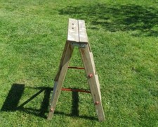 alte Leiter Holzleiter Stehleiter Staffelei Bockleiter Trittleiter aus Holz