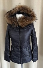 SAKI Winter Daunen Jacke Daunenjacke schwarz mit Kapuze XL echt Pelz Größe 34
