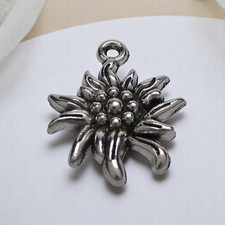 25 Stück Edelweiß Anhänger