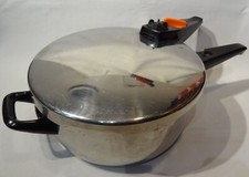 WMF Schnellkochtopf Kochtopf Dampftopf neuwertiger Gummi