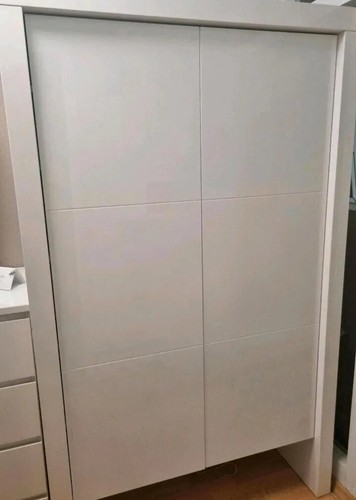 Schrank weiß hochglanz
