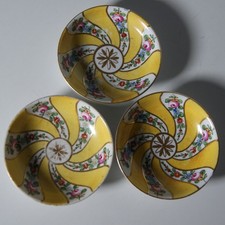 3 antike Tellerchen -