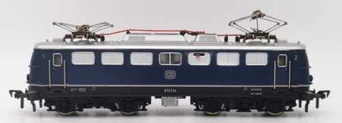 Gebrauchtes 2401337 - , |