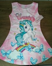 Niedliches Mädchenkleid