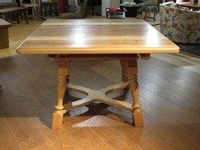 Tisch  massive Elsbeere Schweizer Birnbaum Handarbeit Schragentisch Joggel neu