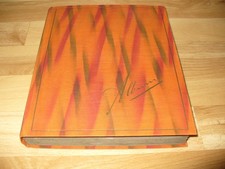 altes Postkartenalbum mit 204
