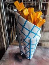 Pommestüte + Wandhalterung