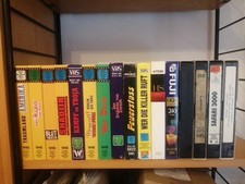 16 VHS Filme in Pappschuber