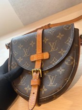 Louis Vuitton Canvas Monogram Chantilly PM Crossbody Bag Tasche