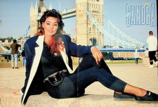 BP2069 Bravo - Poster - Sandra