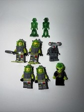 lot of 8 LEGO Atlantis