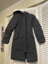 Canada Goose Jacke Winterjacke 10-12 Jahre Entspricht 140/152