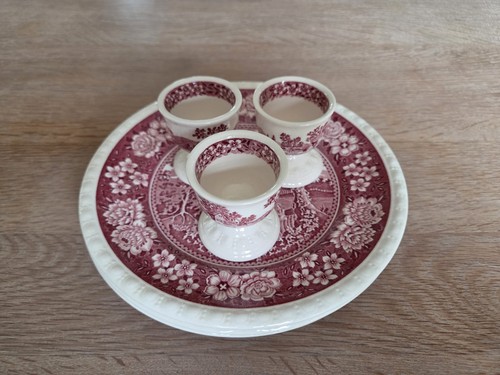 Drei eierbecher und - drei,