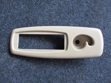 Halterung links Trennnetz VW