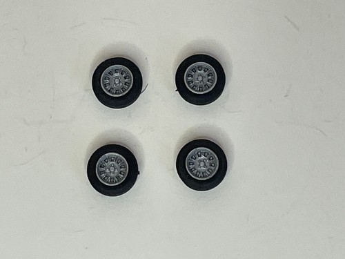 Scale wheels extra - 1:43,