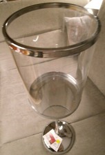 Dekorativer Glaskerzenhalter