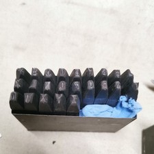 Satz 5 mm Schlagbuchstaben  24