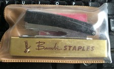 Schwarz Vintage Retro Rexel Bambi Hefter & 1 Karton 1000 Heftklammern + braunes Etui NEU
