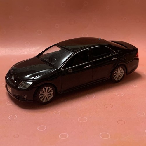 Kyosho crown royal saloon - kyosho,
