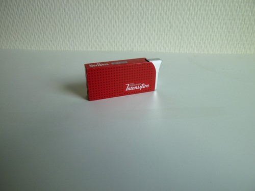 Marlboro feuerzeug intense - marlboro,