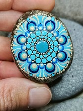 Mandala Stein, blau, Glücksbringer, Naturstein Bodensee, handbemalt, Einzelstück