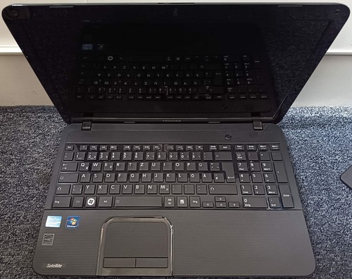 Toshiba satellite c855 111 - toshiba, c855-111