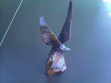 Holzfigur handgeschnitzt