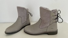 UGG Damen  Boots Naiyah Leder