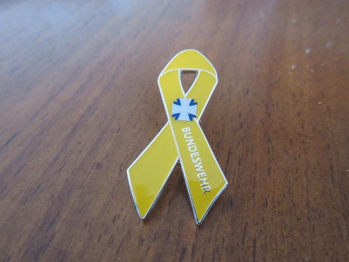 Bundeswehr pin gelbe schleife - bundeswehr,