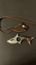 MINI SHARK NECK KNIFE – 4116