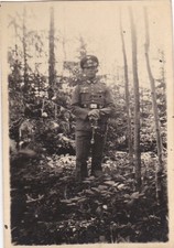 Soldat in voller Uniform  -WK2