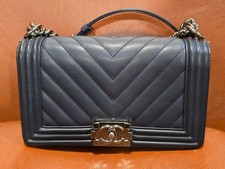 Chanel Boy Medium Quilted Navy