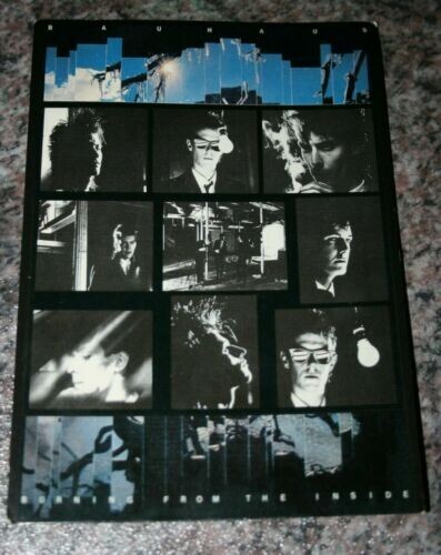 Bauhaus postkarte burning - /,