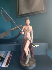 Sideshow Slave Leia Premium