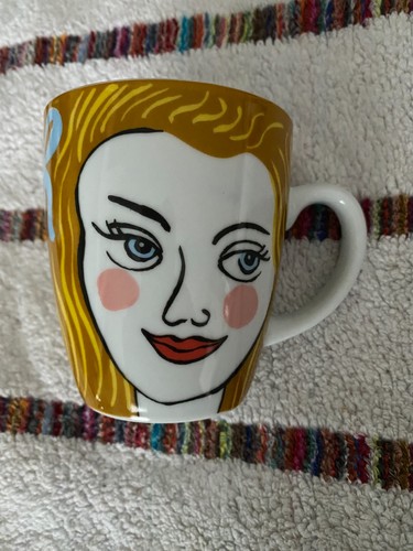 Eine gebrauchte kaffee - kaffee,