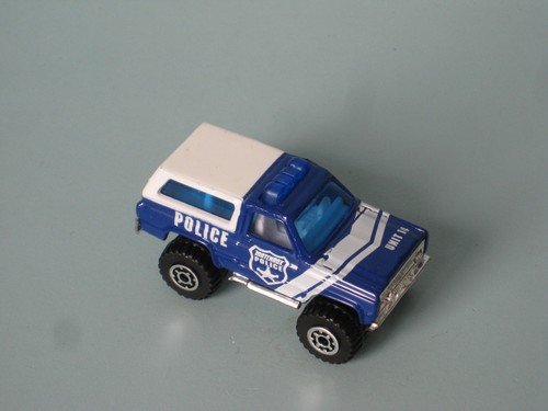 Matchbox chevy blazer 4x4 - matchbox,