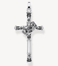 Silbernes Kreuz mit Krone im