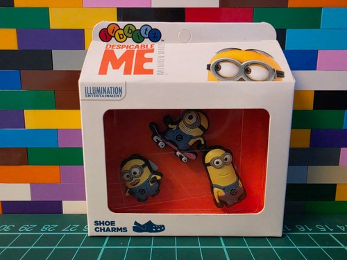 Jibbitz minions - |,