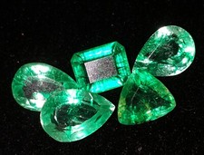 22,72 ct natürlicher grüner