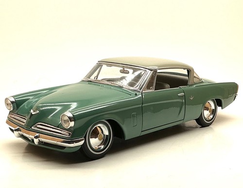 Maisto studebaker starliner - studebaker,
