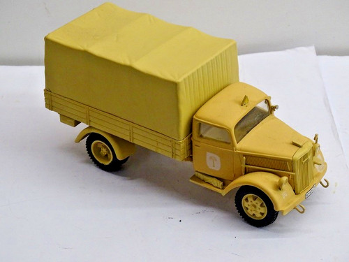 Victoria opel blitz wh636 - victoria, 1:43