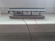 N  Vollmer  7524     ICE - Bahnsteig 6 teilig  beleuchtet 