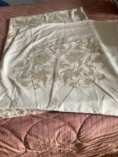 Bettwäsche Garnitur 2-teilig mit Blüten-Muster in Beige aus Polyester