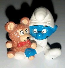 20205 Baby Schlumpf mit Teddy