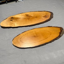 2 Käsebretter mit  Rinde für Büfett oder Party 