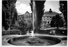 Merano Hotel Emma Ansichtskarte Brunnen Kurpark Historische Gebaeude