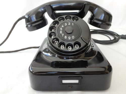 Altes bakelit telefon - altes,