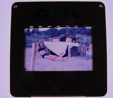 Nixe Badenixe am Strand im