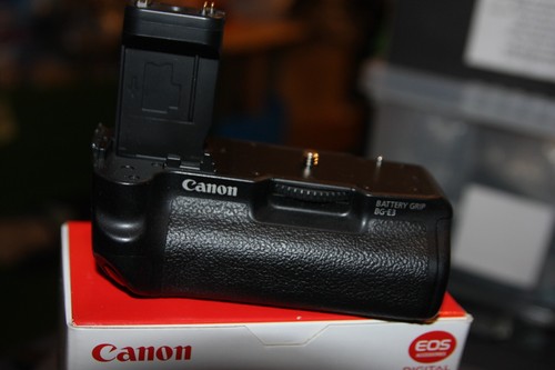 Canon eos battery grip - canon,