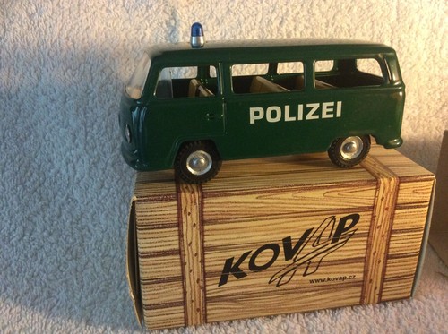 Bus polizeifahrzeug - bus,